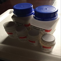 四甲基氫氧化銨（25%水溶液）